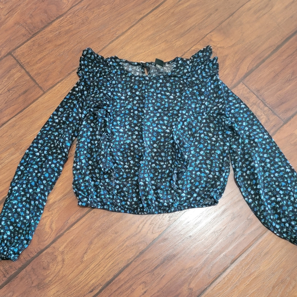 Wild fable top